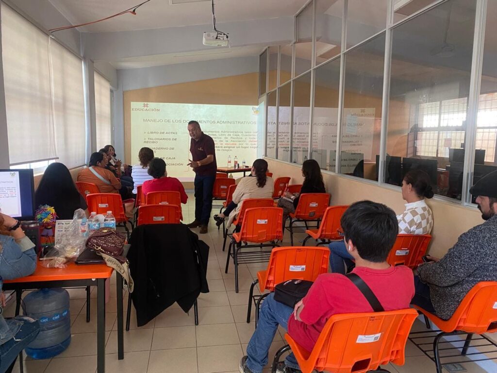 Integra IHE 5 mil 910 Consejos de Participación Escolar