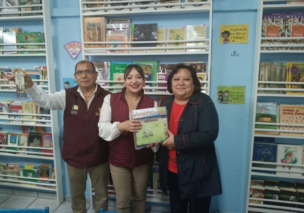 Fortalece IHE Bibliotecas Escolares en Mineral de la Reforma y Tulancingo