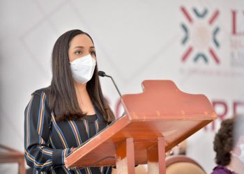 Filtran audio de Mariana Nassar, llama padrotes a concesionarios de los taxis