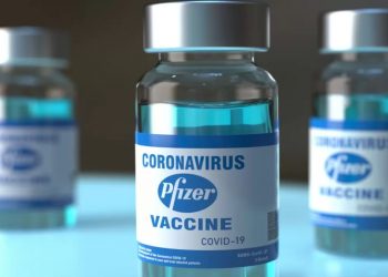 Descubren que vacuna de Pfizer reduce 94% infecciones sintomáticas por covid-19