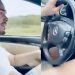 Nieto de Fidel Castro presume su lujoso auto Mercedez Benz (VIDEO)