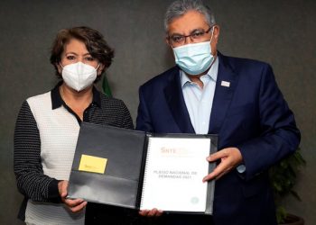 SNTE entrega a SEP pliego nacional de demandas 2021