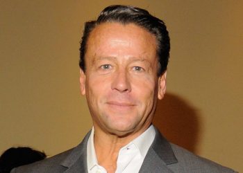 Alfredo Adame es vinculado a proceso por delitos fiscales