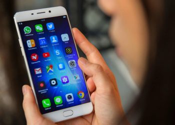 Senado aprueba creación del padrón de usuarios de telefonía móvil