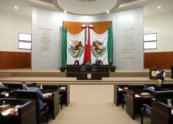 Congreso de Tamaulipas rechaza desafuero de Cabeza de Vaca