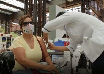 En la entidad ya van más 400 mil oaxaqueños vacunados: Murat Hinojosa