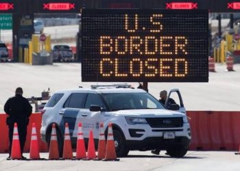 viajes no esenciales