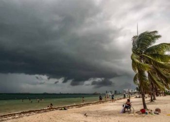 “Grace” se interna en el Golfo de México rumbo a Veracruz