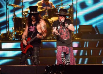 Guns N’Roses estrena Absurd, su primer éxito después de 13 años