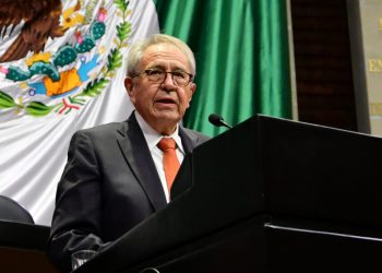 Reconoce Jorge Alcocer desabasto de medicamentos contra el cáncer