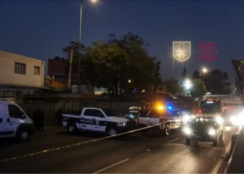 Hombres armados atacan a automovilista en avenida Oceanía