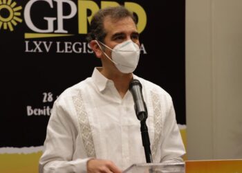 Reunirse con partidos políticos es democrático: Lorenzo Córdova