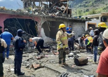 Explosión de pirotecnia en Veracruz deja al menos seis muertos