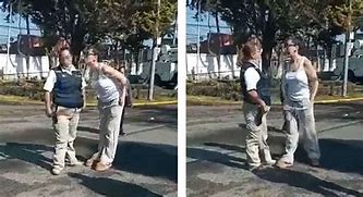 Mujer golpea y escupe a una guardia de seguridad