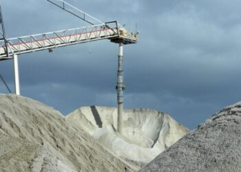 Jucopo de Cámara de Diputados prevé discutir este lunes la defensa del litio