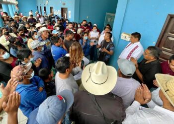 En picada la campaña de Salomón