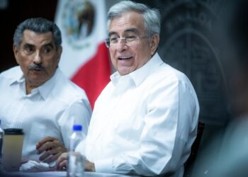 Sinaloa no atraviesa por ningún problema de salud: Rocha Moya