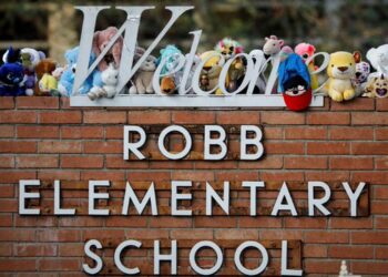 Tras masacre, demolerán la escuela de Uvalde, Texas