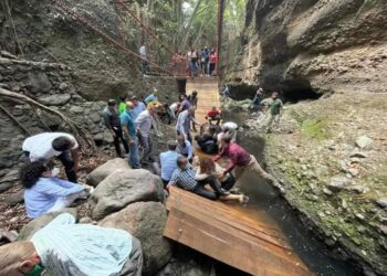 Lo que parecería que sería una fiesta terminó en una tragedia; durante la reinauguración del Paseo Ribereño en el Parque Porfirio Díaz en Cuernavaca, Morelos
