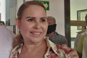 Regidora de Morena en Puerto Vallarta acepta tener en nómina a su familia (VIDEO)