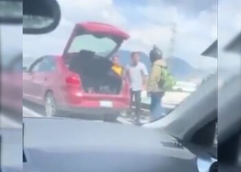 Repartidor que arrojaron de puente en Cuautitlán, presenta fracturas