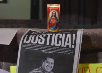 Dan el último adiós a hija del periodista asesinado en Tamaulipas