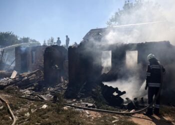 Ataque a estación de tren Ucrania deja al menos 15 muertos y 50 heridos: Zelenski
