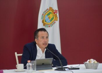 Gobernador de Veracruz estima que cifra de estudiantes intoxicados aumente