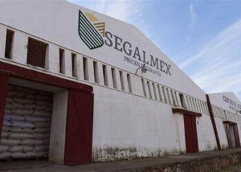 FGR obtiene órdenes de aprehensión contra 22 personas en caso Segalmex