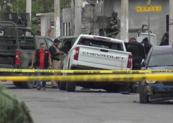 Autopsia revela que víctimas en Nuevo Laredo recibieron de 10 a 15 balazos