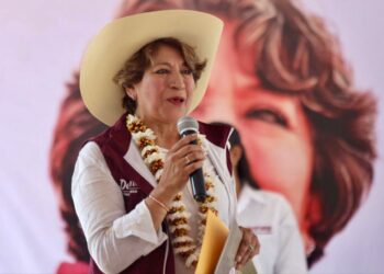 En Villa Guerrero urge catapultar venta de flores mexiquenses a nivel internacional: Delfina Gómez