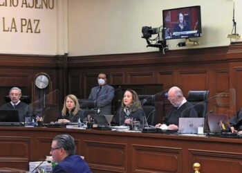 Gobernadores de 4T respaldan a AMLO; piden que ministros de Suprema Corte sean electos