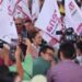 Desde Michoacán, Sheinbaum destaca "México está cambiando gracias a su pueblo"