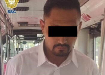 Detienen a chofer del Metrobús con arma de fuego