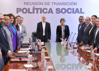 https://dulce-patria.com.mx/estatal/en-reunion-de-transicion-delfina-gomez-analiza-estrategias-para-reducir-la-pobreza/