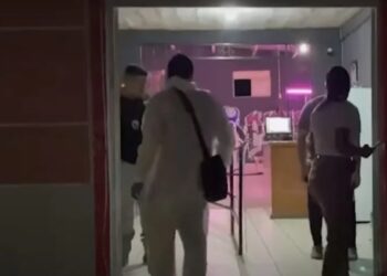 Joven pierde la vida mientras hacía levantamiento de pesas en gimnasio