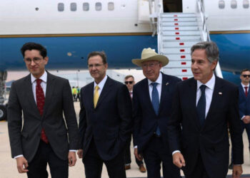 Antony Blinken, secretario de Estado de EU, aterriza en el AIFA