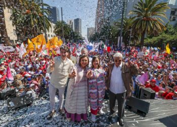 Xóchitl Gálvez rinde informe como senadora