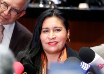 ¡Sigue la línea de AMLO! Ahora se enfrenta el Legislativo con el Judicial