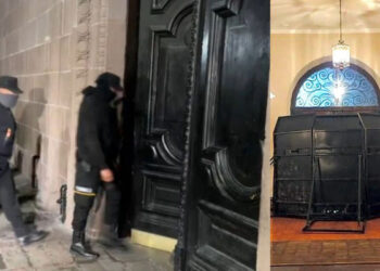 Grupo Antimotines blinda Palacio de Gobierno en Nuevo León