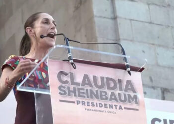 "Les convoco a que hagan realidad la primera presidenta de México": Sheinbaum