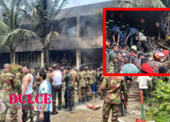 Avión se estrella contra una escuela en Bangladesh.