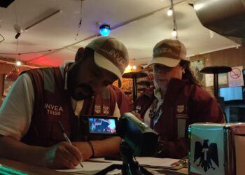 Inspectores del Invea son una mafia con chaleco guinda y gafete