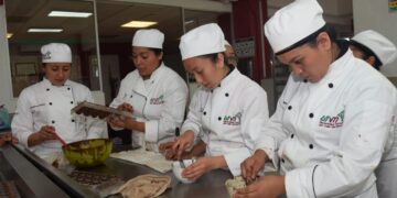 Estudia la maestría en Desarrollo Turístico y Gastronómico Sustentable en UTVM