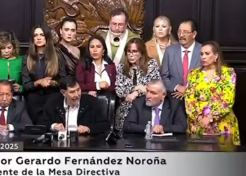 Noroña exige desafuero de Alito Moreno tras altercado en el Congreso.