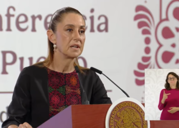 Sheinbaum descarta denuncias de sobornos a funcionarios por el Cártel de Sinaloa.