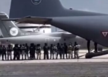 México entrega a 26 presuntos delincuentes a EU