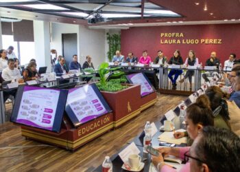 Presentan avances y proyectos estratégicos en sesión del subcomité sectorial de educación