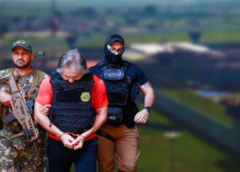 Hernán Bermúdez llega al aeropuerto de Toluca; será internado en El Altiplano.