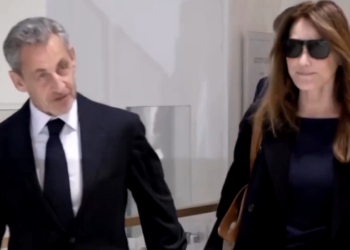 Condenan al expresidente de Francia, Nicolas Sarkozy, a 5 años de prisión.